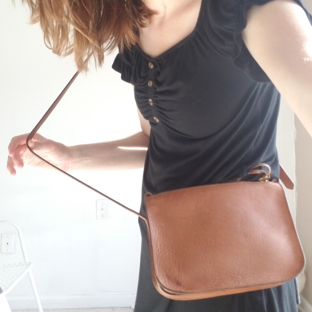 Madewell crossbody leather zipper bag